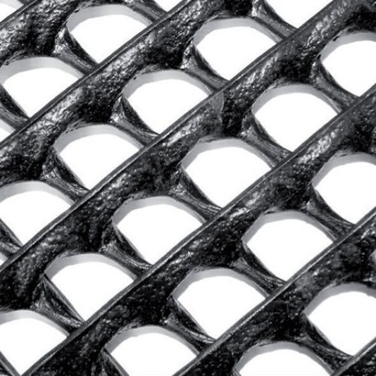 Tenax Trackway Ground Protection Mesh 4' X 6.7' Black 1A060275